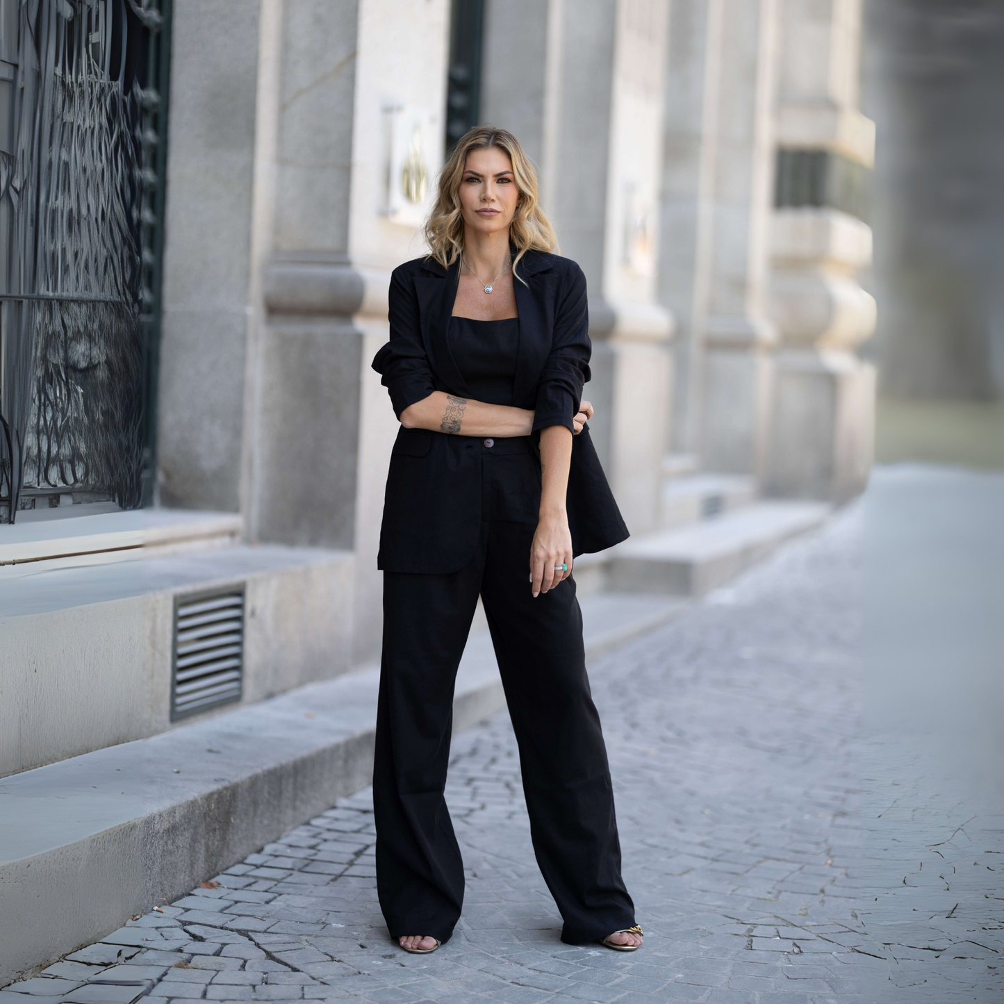 CALÇA PANTALONA EM LINHO
