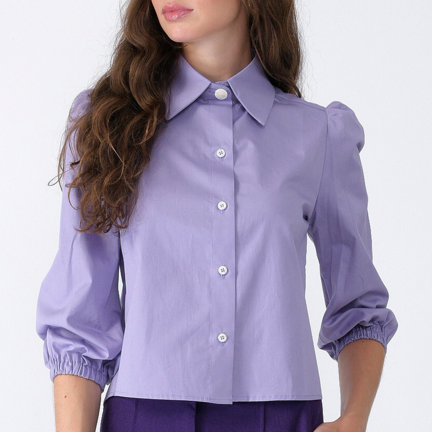CAMISA CROPPED EM TRICOLINE