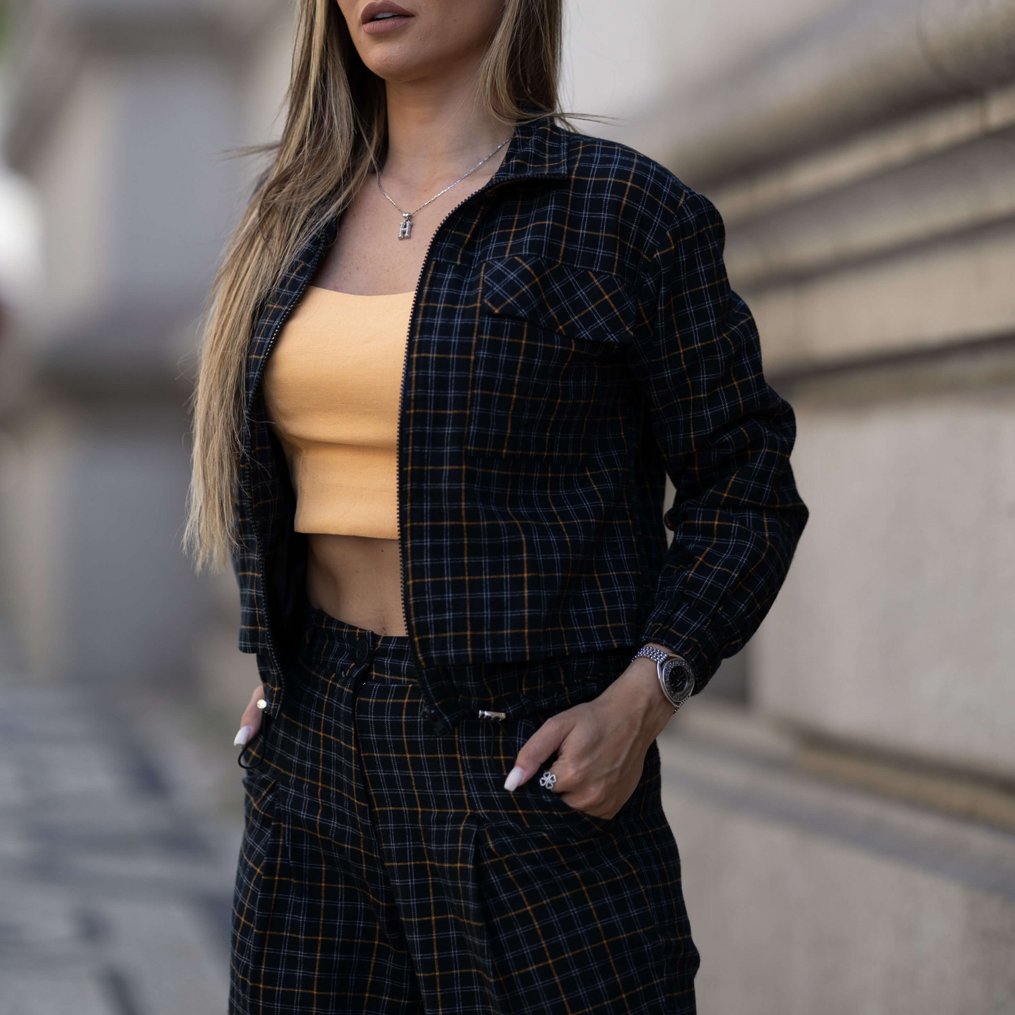 JAQUETA BOMBER COM LAPELA