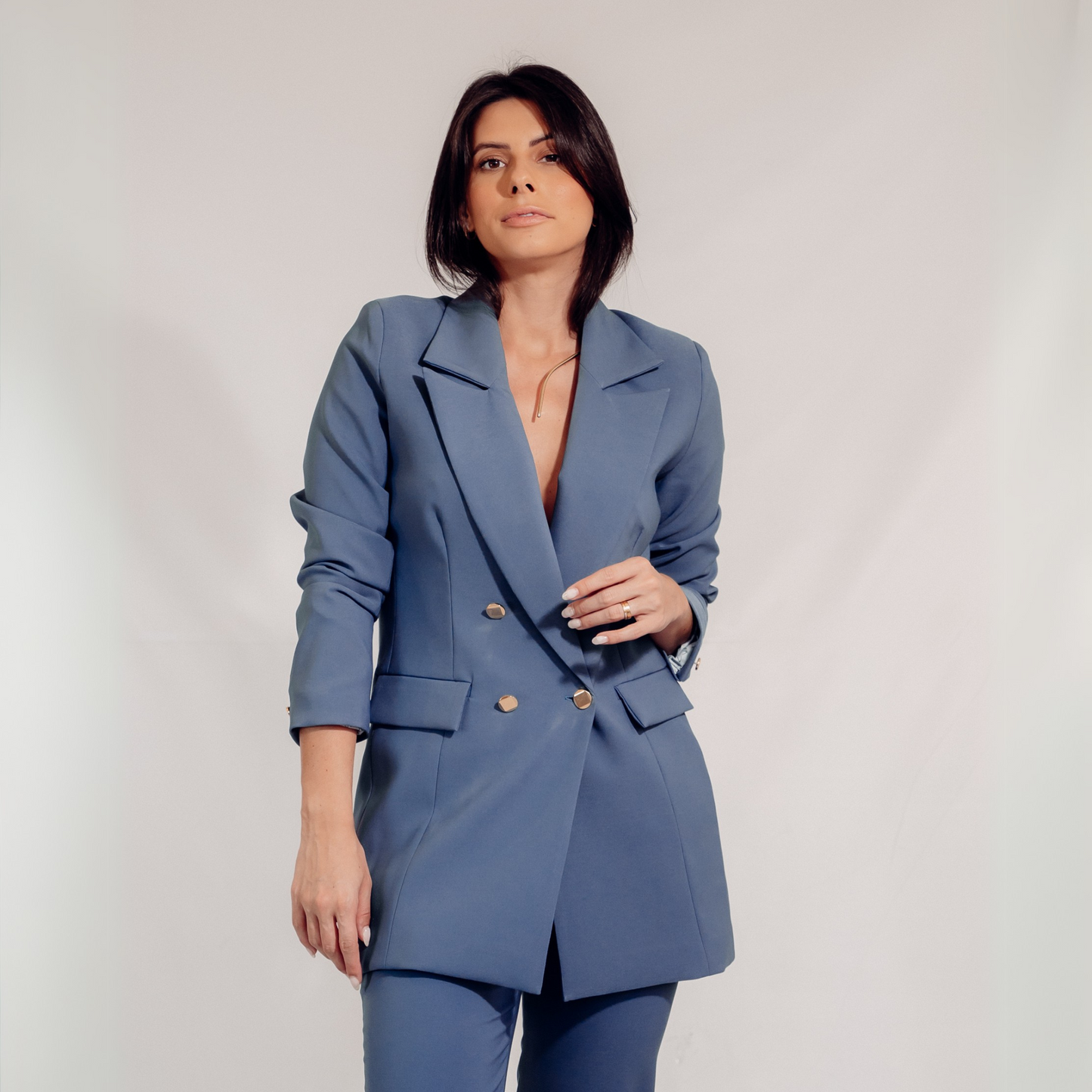 BLAZER ALFAIATARIA COM BOTOES DOURADOS