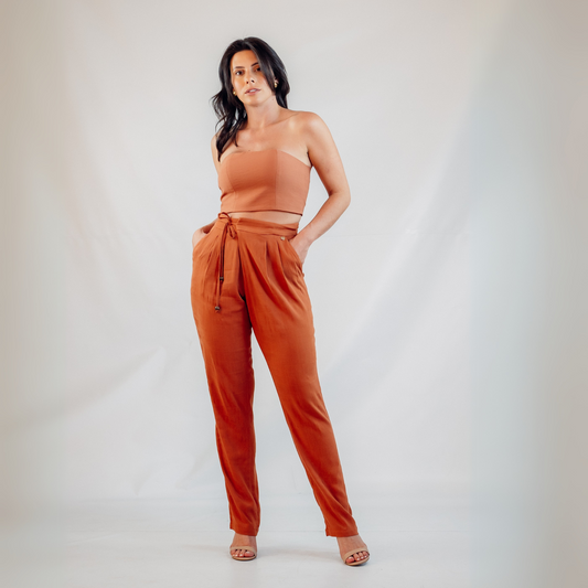 CALÇA COM TRANSPASSE EM VISCOSE